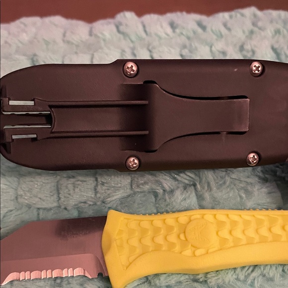 Benchmade Dive Knife - Picture 10 of 16